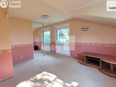 Pronájem rodinného domu Průhonice, Tovární 550 č. 17