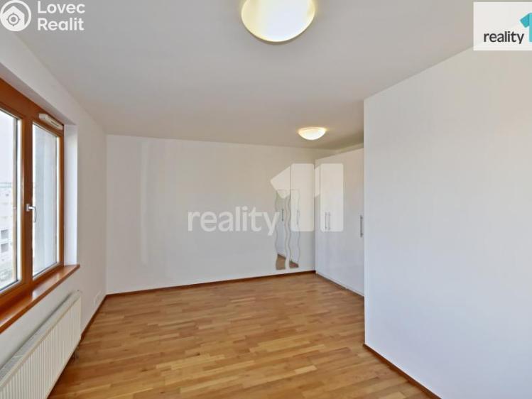 Pronájem bytu 1+KK Praha, Antala Staška 1565/30 č. 2