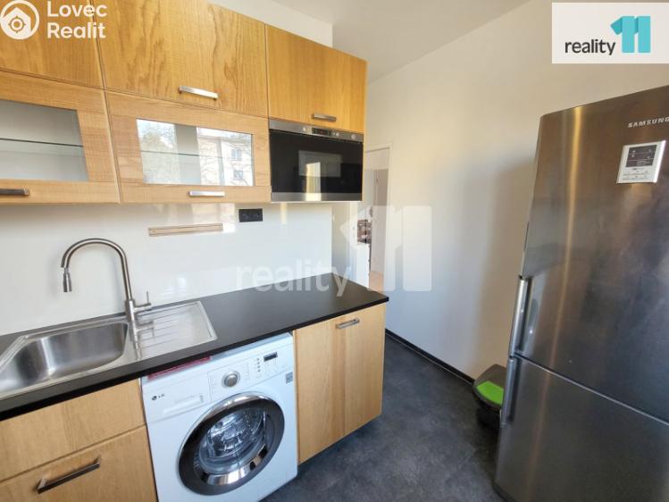 Pronájem bytu 2+1 Praha, Antala Staška 1023/59 č. 3