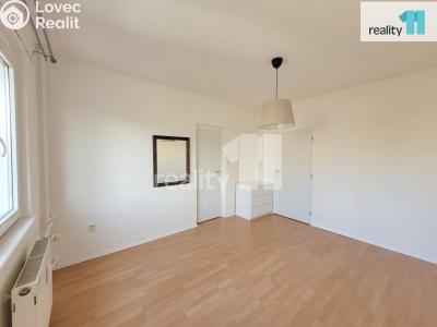 Pronájem bytu 2+1 Praha, Antala Staška č. 10