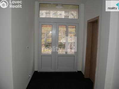 Pronájem kanceláře Ostrov, Vančurova 1297 č. 18