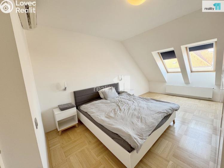 Pronájem bytu 3+KK Praha, U Kanálky 1359/4 č. 7