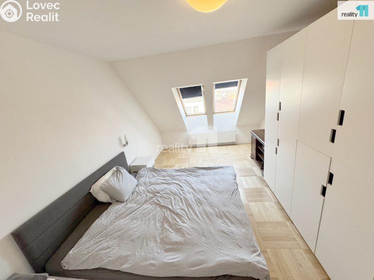 Pronájem bytu 3+KK Praha, U Kanálky 1359/4 č. 9