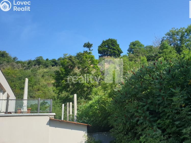 Prodej louky Praha, Evropská 503/221 č. 2