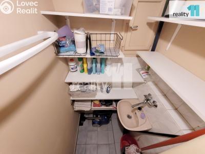 Pronájem obchodního prostoru Praha, Kouřimská č. 9