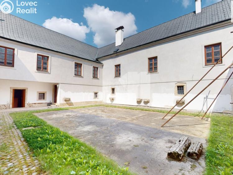 Prodej komerční nemovitosti Dačice, Krajířova 24 č. 4