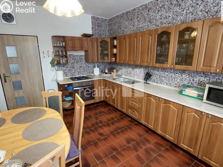 Prodej rodinného domu Nové Sedlo, Zahradní 343 č. 4