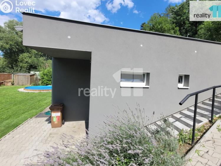 Pronájem rodinného domu Praha, K Prelátům 155 č. 4