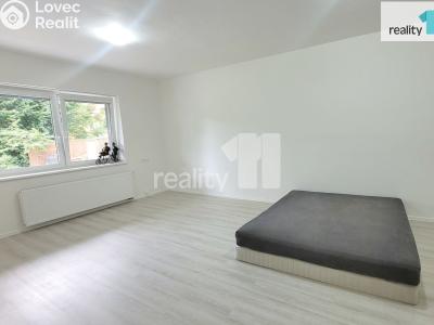 Pronájem rodinného domu Praha, K Prelátům 155 č. 14