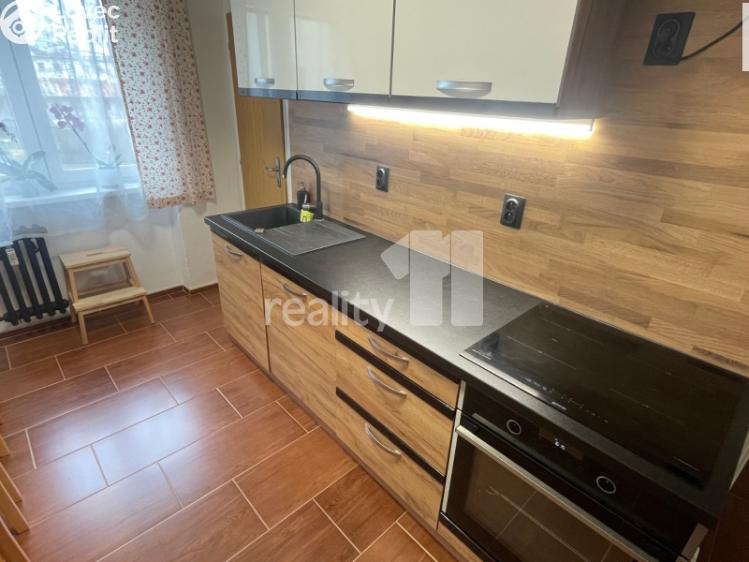 Pronájem bytu 2+1 Humpolec, V Brance 1016 č. 2