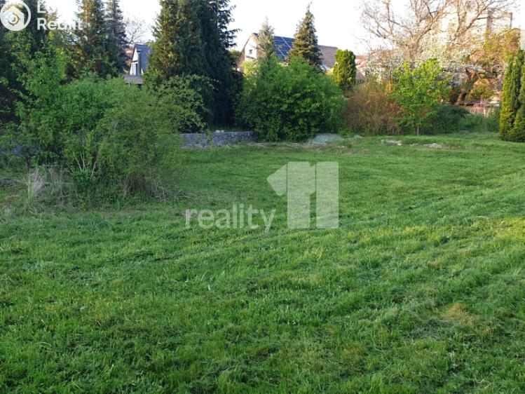 Pronájem stavebního pozemku Praha, Houbařská 1662/3 č. 2