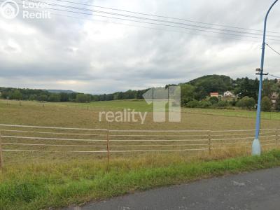 Prodej stavebního pozemku Lovečkovice č. 2