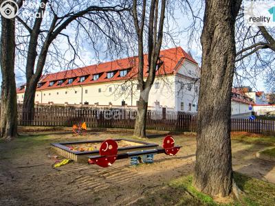 Pronájem bytu 2+KK Praha, Řeporyjská č. 24