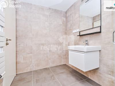 Pronájem bytu 2+KK Praha, Řeporyjská č. 12