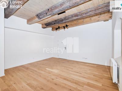 Pronájem bytu 2+KK Praha, Řeporyjská č. 8