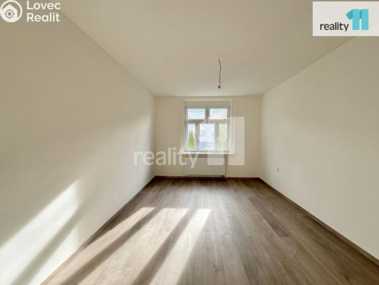 Prodej bytu 2+KK Praha, Hanusova 998/21 č. 7