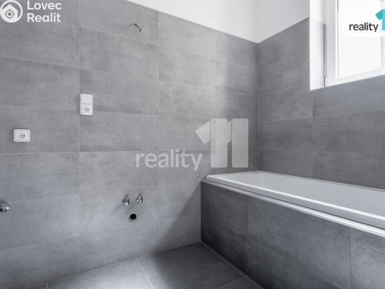 Prodej bytu 2+KK Praha, Hanusova 998/21 č. 9