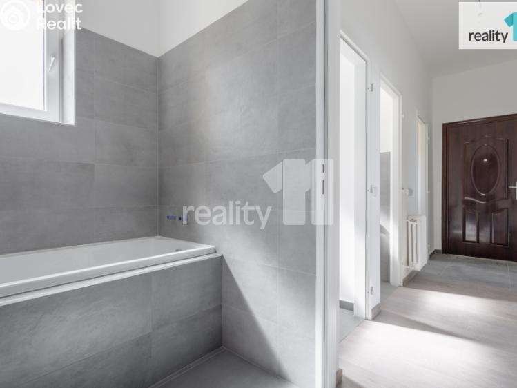 Prodej bytu 2+KK Praha, Hanusova 998/21 č. 10