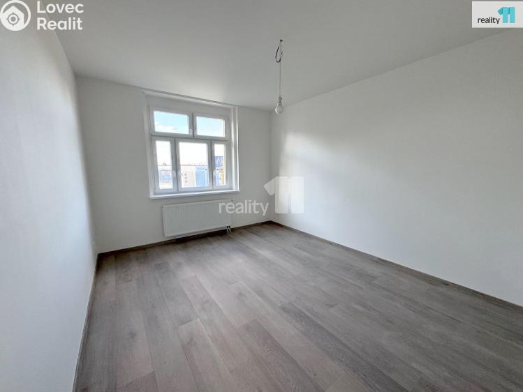 Prodej bytu 2+KK Praha, Hanusova 998/21 č. 4