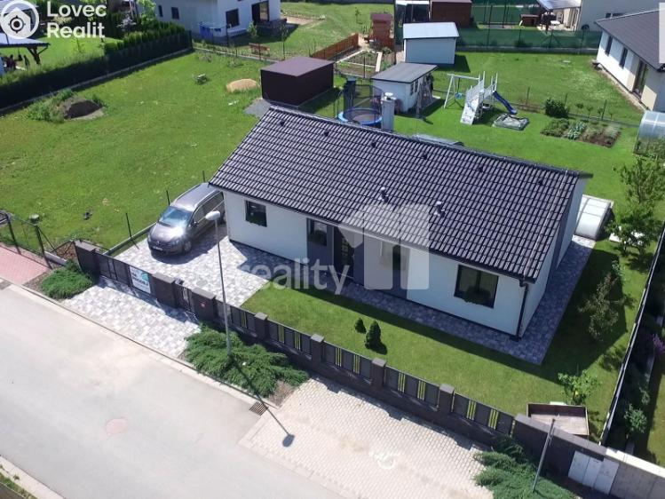 Prodej rodinného domu Hradec Králové, Březhradská 206/39 č. 1