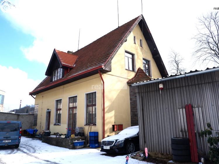 Pronájem rodinného domu Příbram, Obecnická 281 č. 1