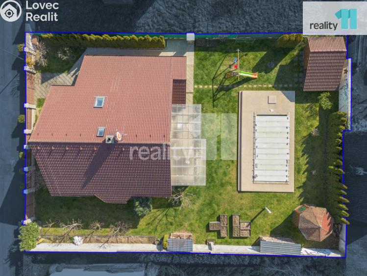 Prodej rodinného domu Cerhenice, Náměstí Míru 22 č. 3