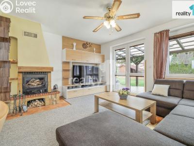 Prodej rodinného domu Cerhenice, Náměstí Míru 22 č. 11