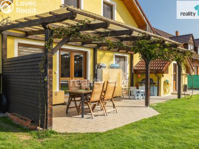 Prodej rodinného domu Cerhenice, Náměstí Míru 22 č. 12