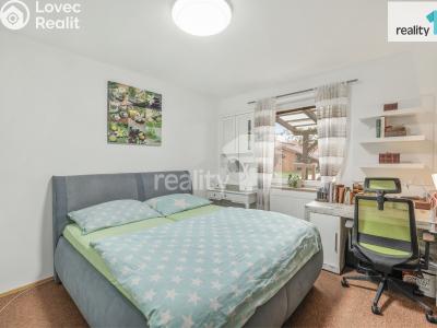 Prodej rodinného domu Cerhenice, Náměstí Míru 22 č. 13