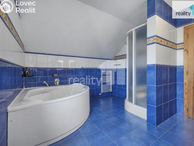 Prodej rodinného domu Cerhenice, Náměstí Míru 22 č. 25