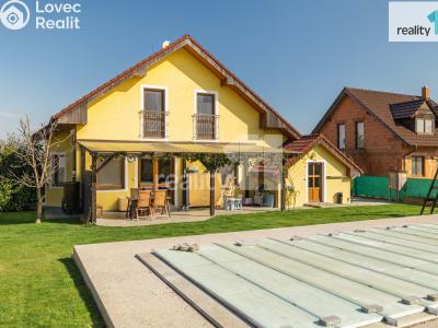 Prodej rodinného domu Cerhenice, Náměstí Míru 22 č. 30