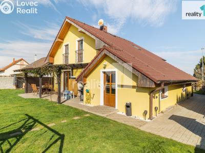 Prodej rodinného domu Cerhenice, Náměstí Míru 22 č. 28