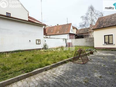 Prodej obchodního prostoru Dobřany, Lipová 395 č. 24