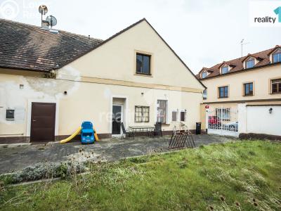 Prodej obchodního prostoru Dobřany, Lipová 395 č. 26