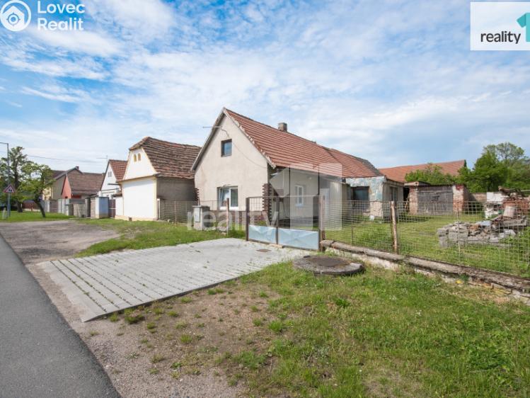 Prodej rodinného domu Velenice č. 1