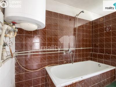 Prodej rodinného domu Velenice č. 7