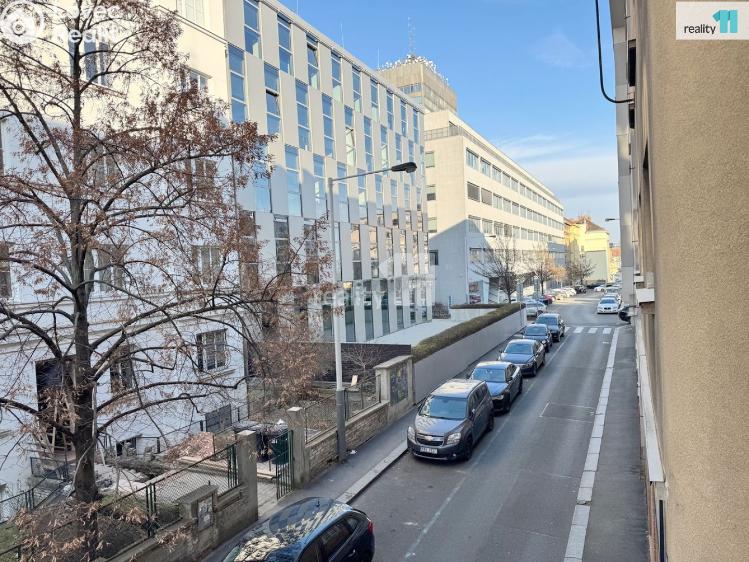 Pronájem bytu 1+1 Praha, Horní Stromky 2326/4 č. 11