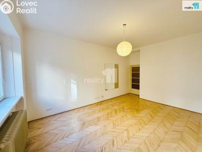 Pronájem bytu 1+1 Praha, Horní Stromky č. 6