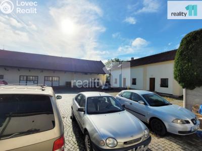 Prodej komerční nemovitosti Hradec Králové, U Sokola č. 9