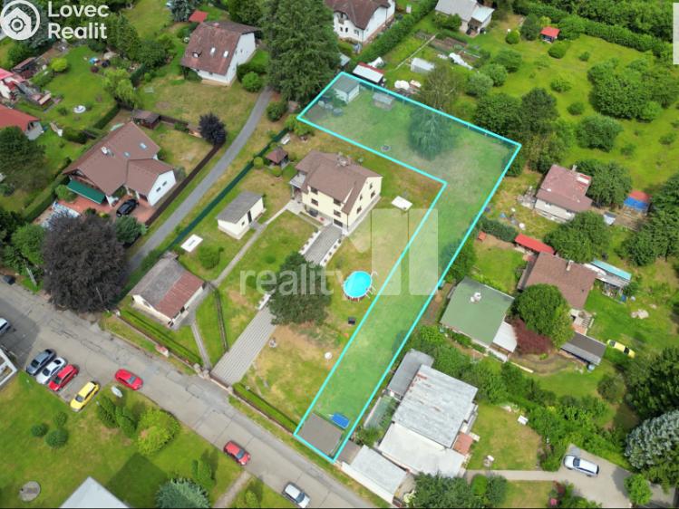 Prodej stavebního pozemku Kamenice, Kalinová 9 č. 4