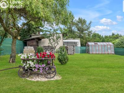 Prodej stavebního pozemku Kamenice, Kalinová 9 č. 8