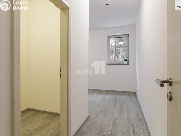 Pronájem bytu 3+KK Praha, V Holešovičkách 2518/36 č. 5