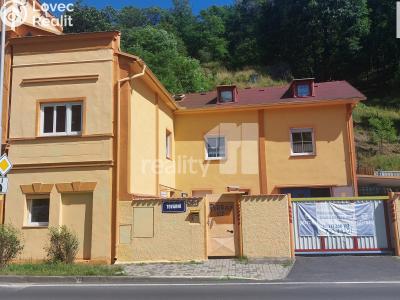 Prodej rodinného domu Loket, Tovární č. 1