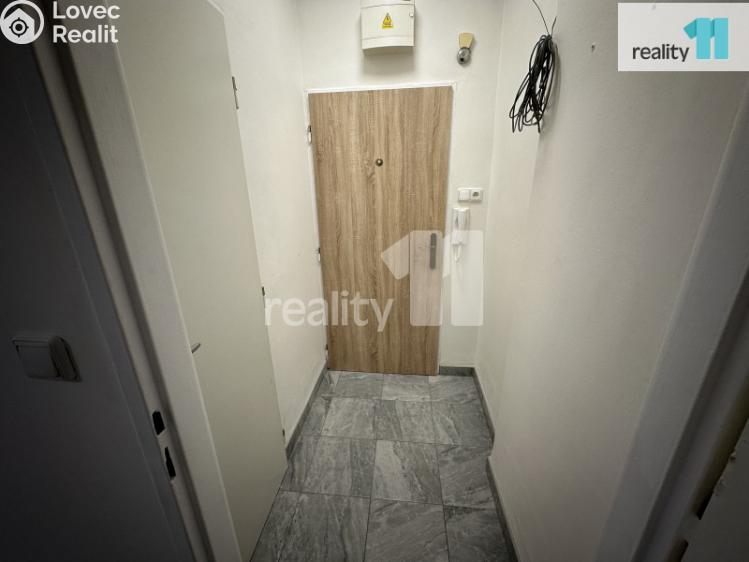 Pronájem bytu 1+KK Česká Lípa, Kozákova 441/18 č. 5