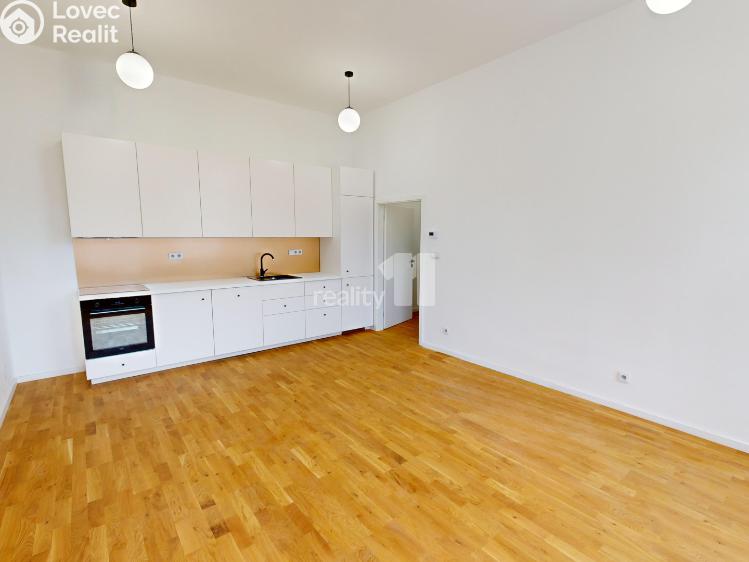 Pronájem bytu 1+KK Pelhřimov, Tylova 836 č. 5