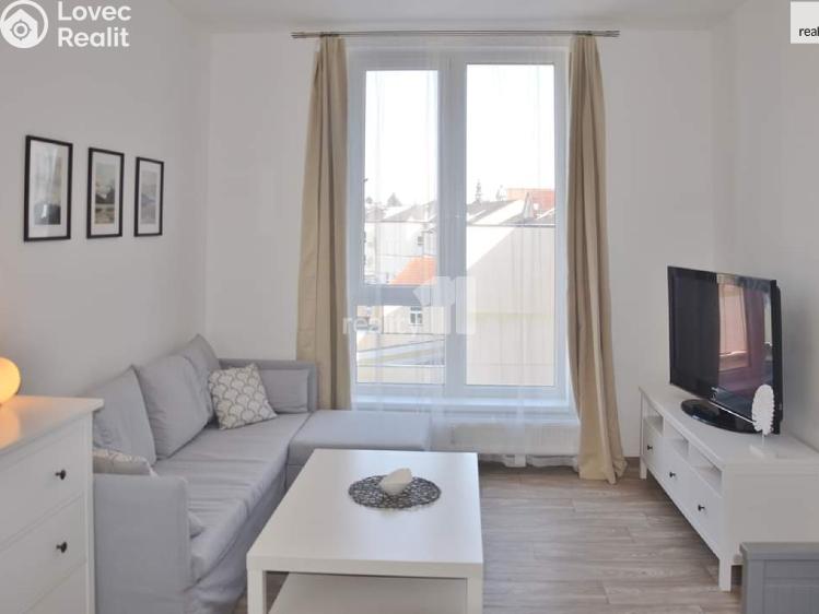 Pronájem bytu 2+KK Česká Lípa, Paní Zdislavy 2353 č. 4