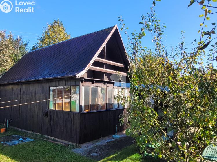 Prodej chaty Káraný č. 3