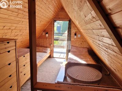 Prodej chaty Káraný č. 15