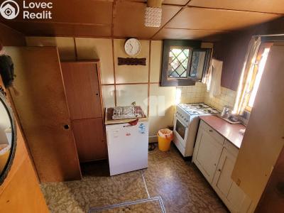 Prodej chaty Káraný č. 8