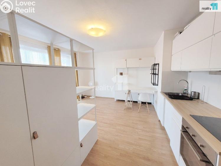 Prodej bytu 1+KK Hostivice, Ječná 1875 č. 3